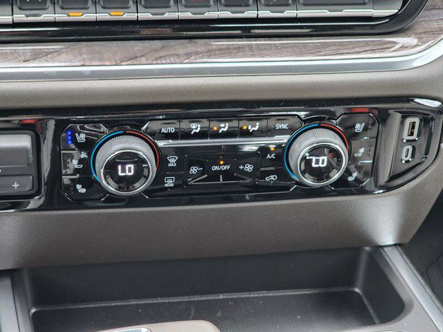 2025 Chevrolet Silverado 1500 LTZ 4WD