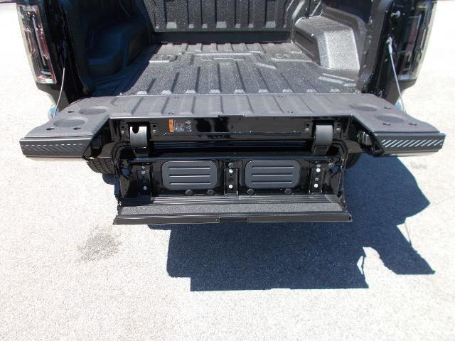 2025 GMC HUMMER EV e4WD 2X