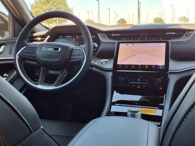2025 Jeep Grand Cherokee Limited 4x2