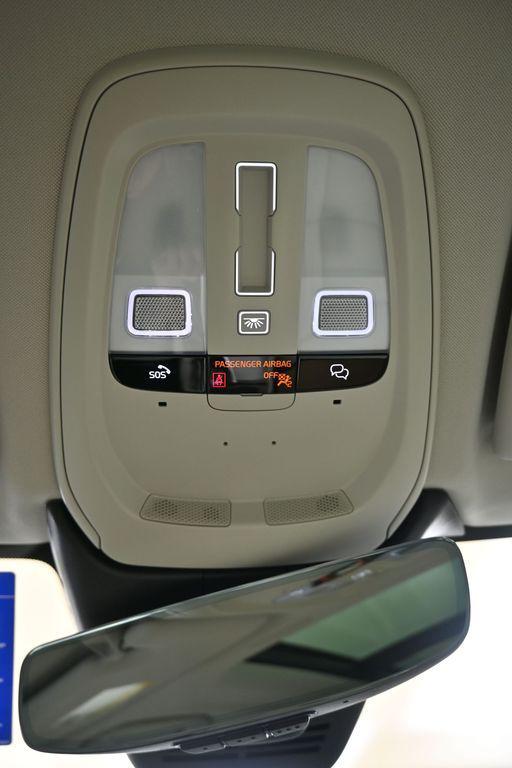 2026 Volvo XC60 Plug-In Hybrid T8 Ultra