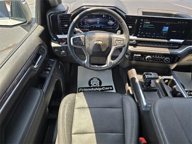2023 Chevrolet Silverado 1500 4WD Crew Cab Short Bed LTZ