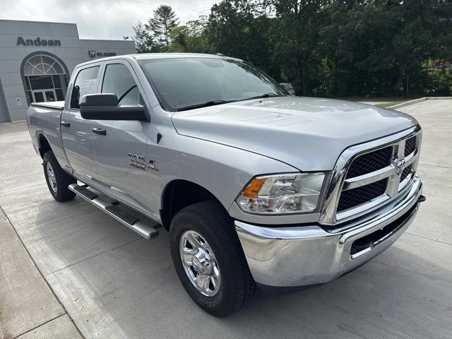 2018 RAM 2500 Tradesman Crew Cab 4x4 64 Box