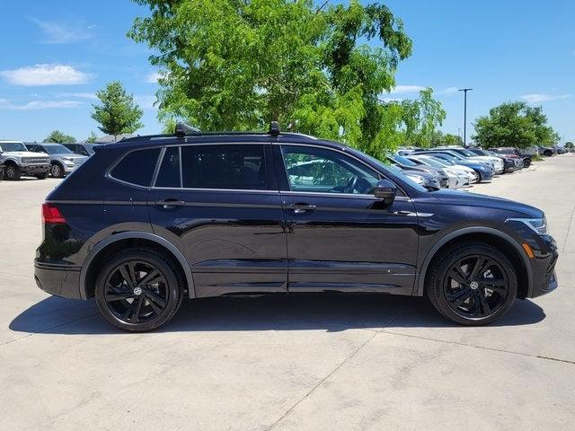 2023 Volkswagen Tiguan 2.0T SE R-Line Black