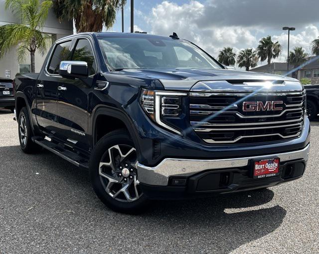 2022 GMC Sierra 1500 2WD Crew Cab Short Box SLT