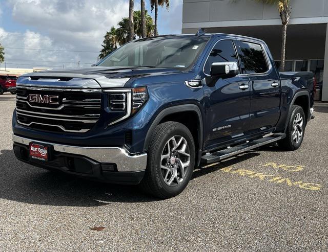 2022 GMC Sierra 1500 2WD Crew Cab Short Box SLT