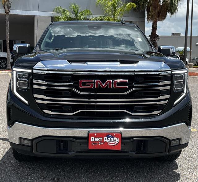 2023 GMC Sierra 1500 4WD Crew Cab Short Box SLT