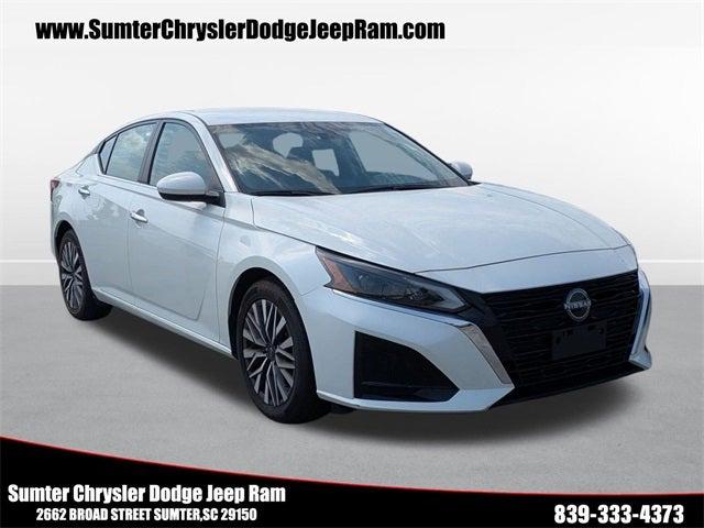 2023 Nissan Altima SV FWD
