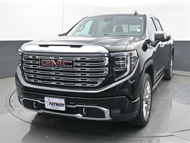 2023 GMC Sierra 1500 4WD Crew Cab Short Box Denali
