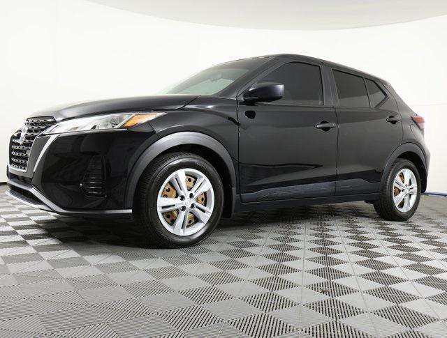 2022 Nissan Kicks S Xtronic CVT
