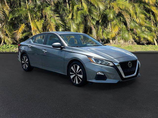 2022 Nissan Altima SV FWD