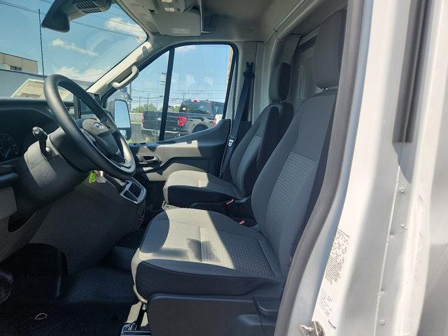 2025 Ford Transit Cutaway Base