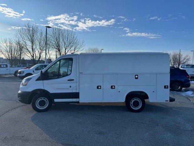 2024 Ford Transit Cutaway Base