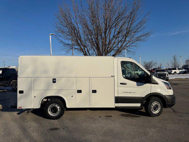 2024 Ford Transit Cutaway Base