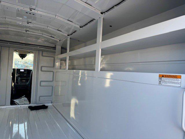 2024 Ford Transit Cutaway Base
