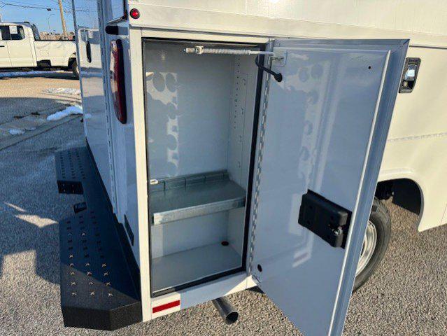 2024 Ford Transit Cutaway Base