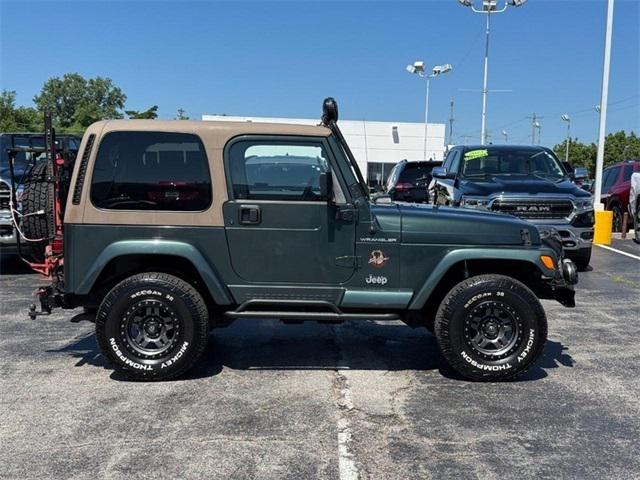 2002 Jeep Wrangler Sahara