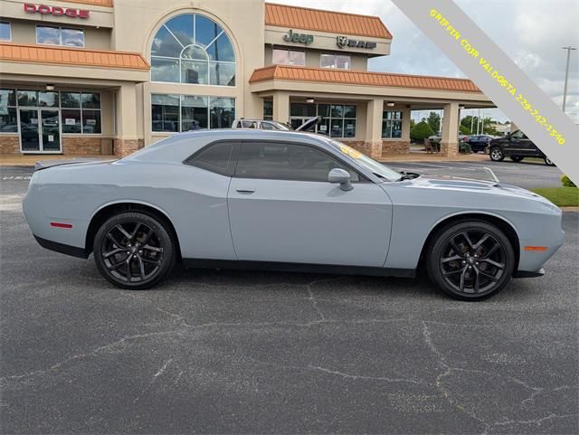 2020 Dodge Challenger SXT
