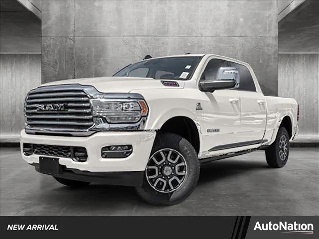 2024 RAM 3500 Limited Crew Cab 4x4 8 Box