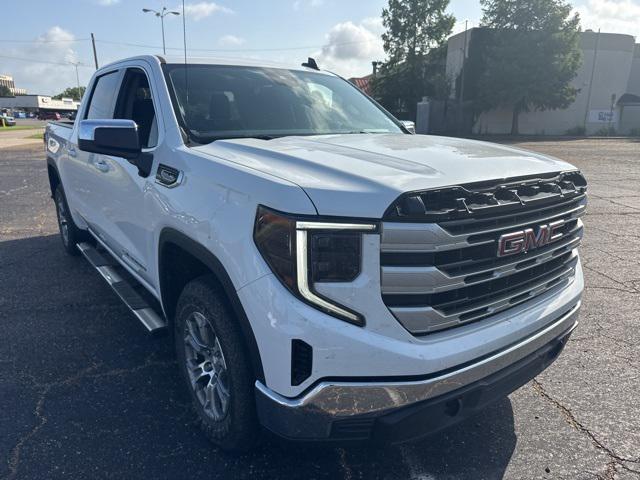 2022 GMC Sierra 1500 4WD Crew Cab Short Box SLE