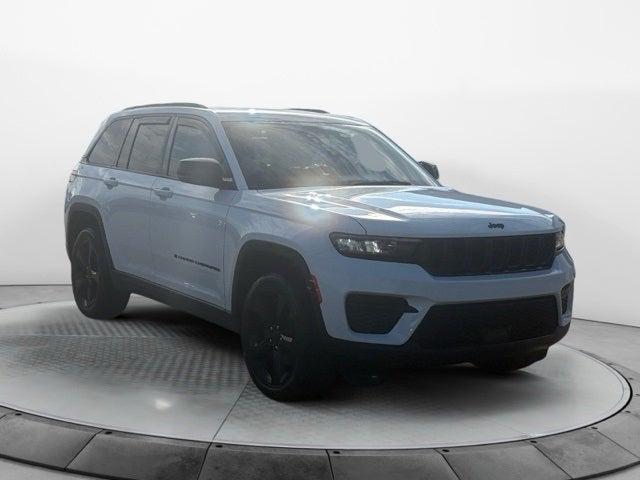 2023 Jeep Grand Cherokee Altitude 4x4