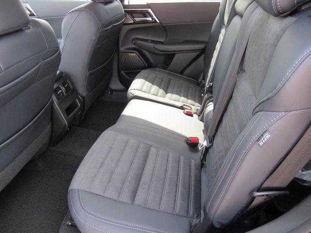 2025 Mitsubishi Outlander SE 2.5 2WD