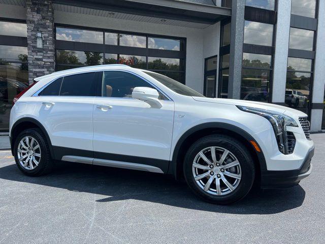 2022 Cadillac XT4 AWD Premium Luxury