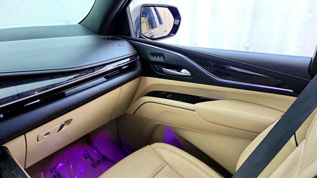 2021 Cadillac Escalade 4WD Premium Luxury