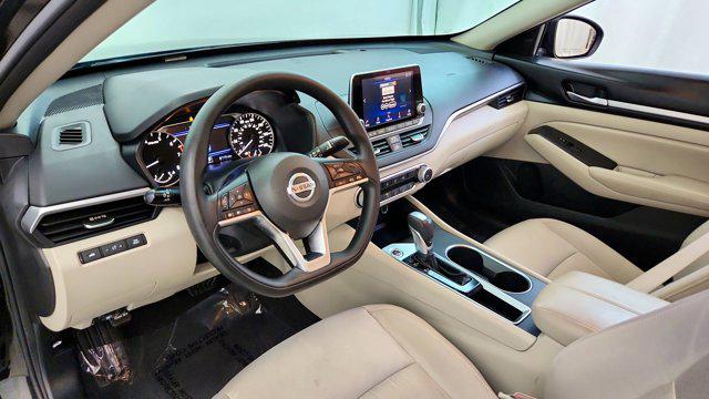 2022 Nissan Altima SV FWD