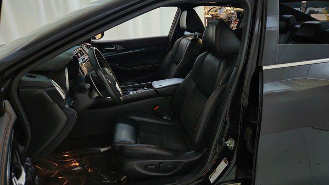 2022 Nissan Maxima SR Xtronic CVT