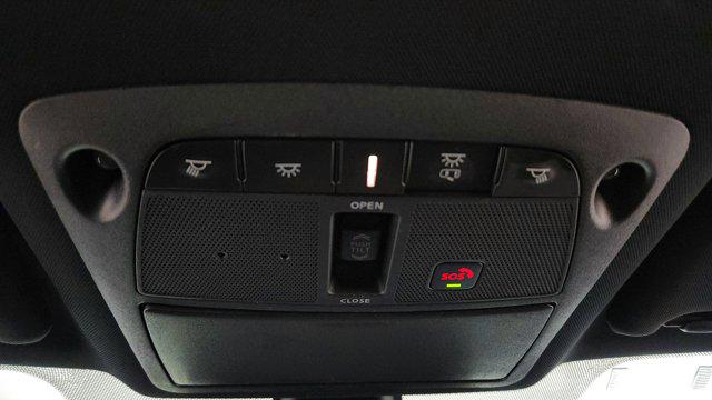 2022 Nissan Maxima SR Xtronic CVT