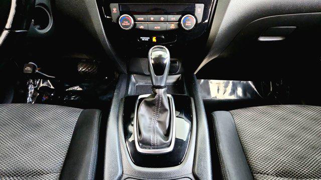 2021 Nissan Rogue Sport SV FWD Xtronic CVT