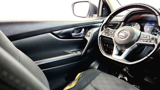 2021 Nissan Rogue Sport SV FWD Xtronic CVT