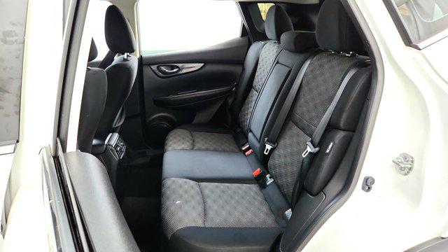 2021 Nissan Rogue Sport SV FWD Xtronic CVT