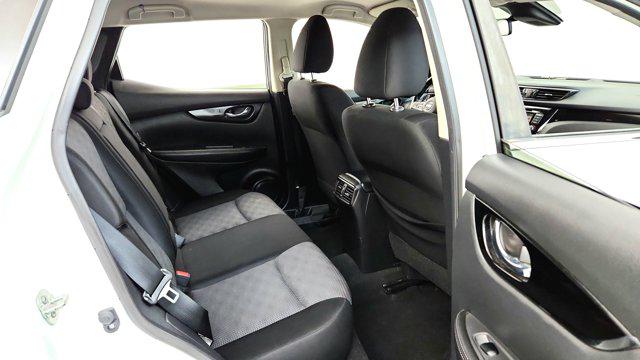 2021 Nissan Rogue Sport SV FWD Xtronic CVT