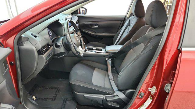 2021 Nissan Sentra SV Xtronic CVT