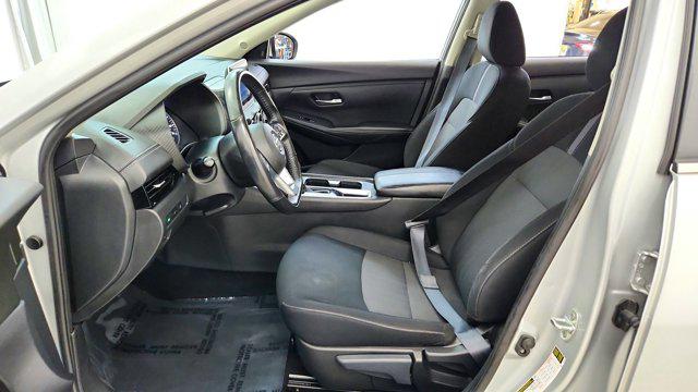 2023 Nissan Sentra SV Xtronic CVT