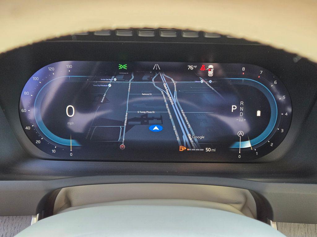 2025 Volvo XC90 Ultra - Photo 25