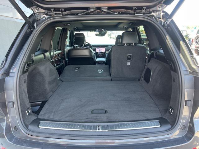 2022 Jeep Grand Cherokee Summit 4x4