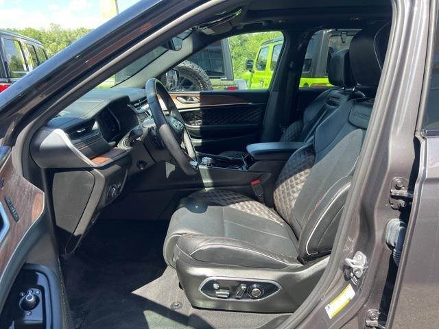 2022 Jeep Grand Cherokee Summit 4x4