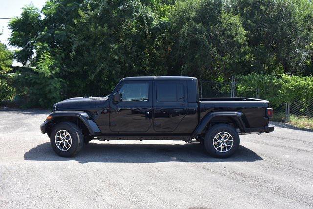 2025 Jeep Gladiator GLADIATOR SPORT S 4X4