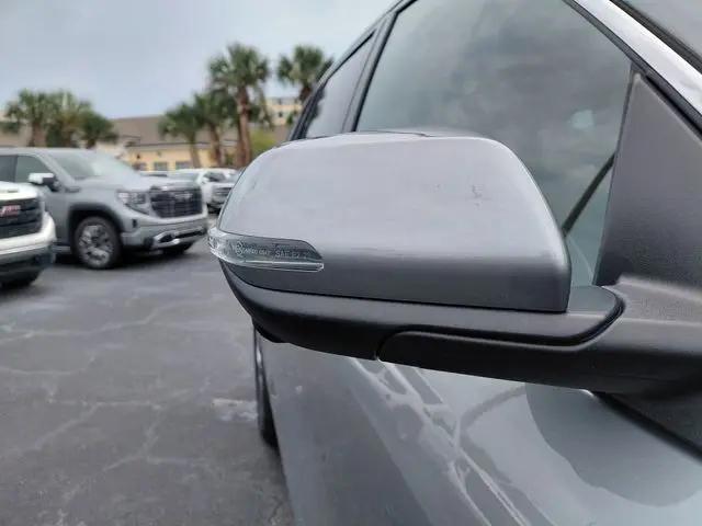 2025 Buick Enclave Preferred FWD