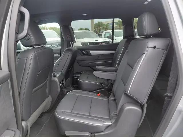 2025 Buick Enclave Preferred FWD