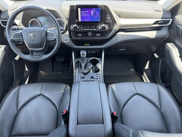 2024 Toyota Highlander Hybrid XLE 2024 Toyota Highlander Hybrid XLE