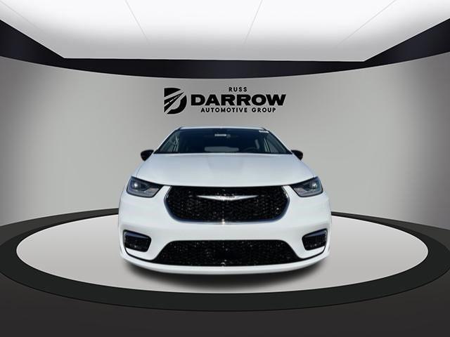 2024 Chrysler Pacifica Limited AWD
