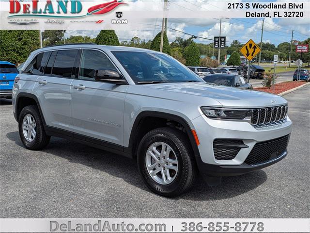 2024 Jeep Grand Cherokee Laredo 4x2