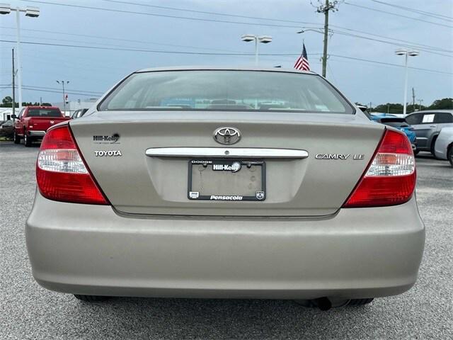2004 Toyota Camry LE