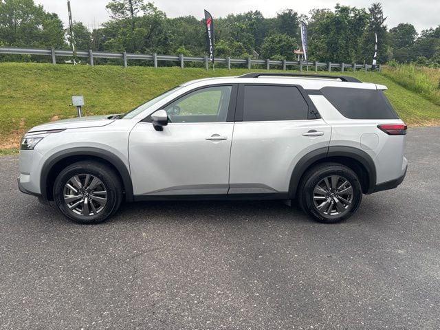 2022 Nissan Pathfinder SV 4WD