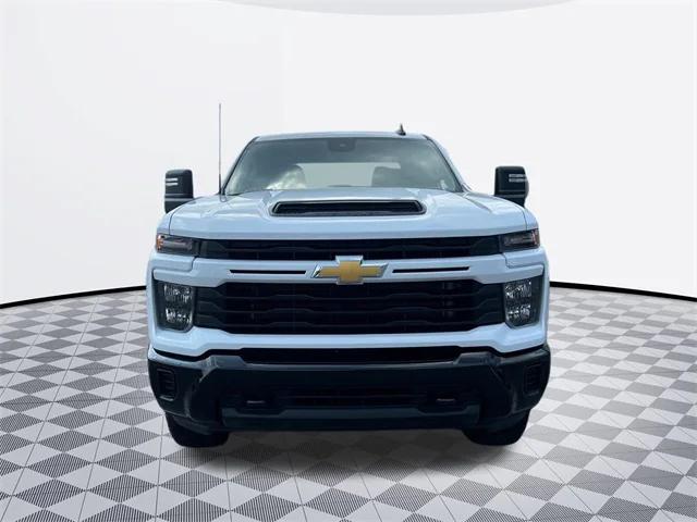 2024 Chevrolet Silverado 2500HD 4WD Crew Cab Standard Bed Custom