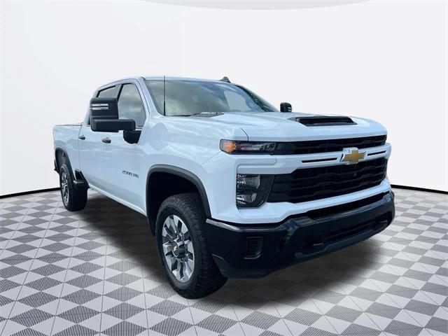 2024 Chevrolet Silverado 2500HD 4WD Crew Cab Standard Bed Custom