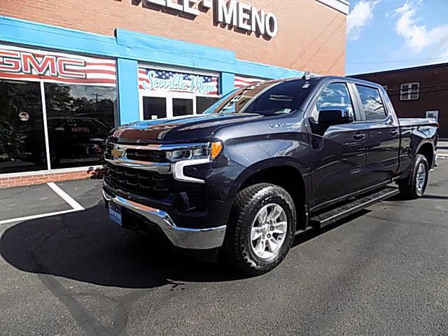 2022 Chevrolet Silverado 1500 4WD Crew Cab Standard Bed LT